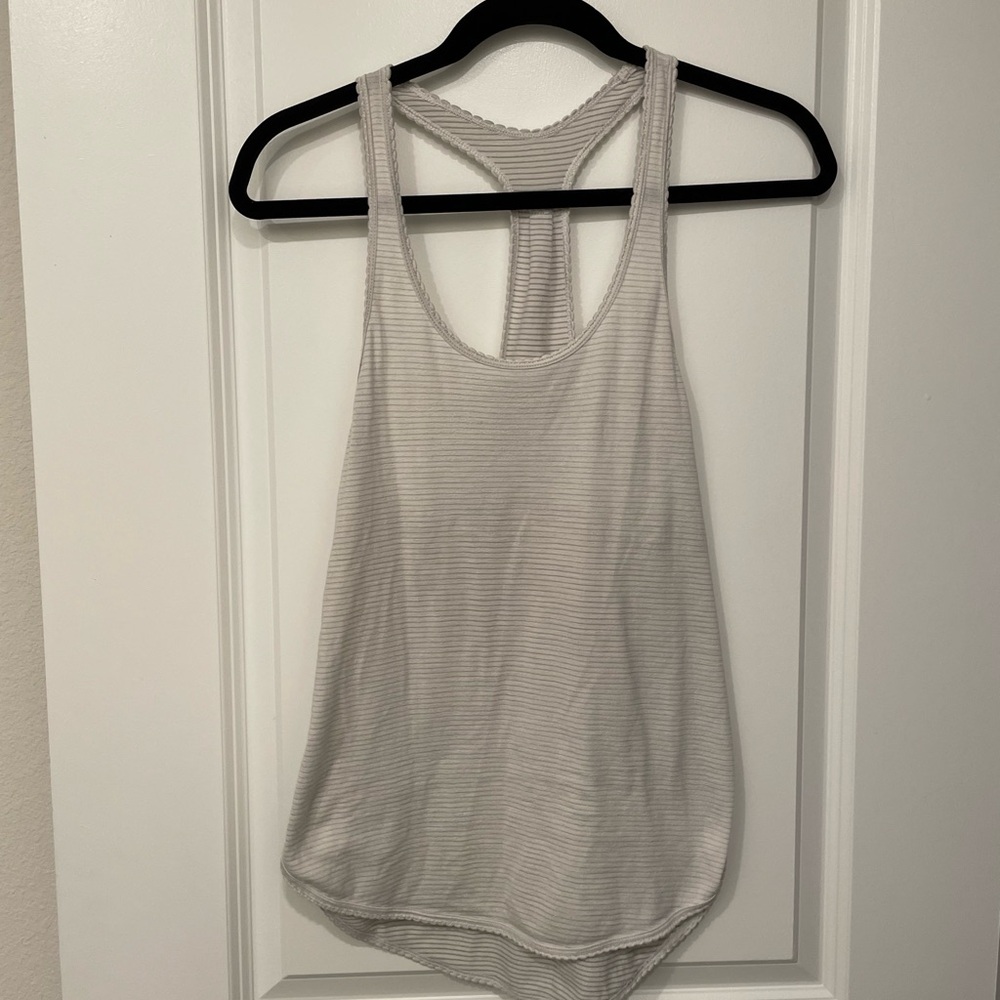 Lululemon tank top